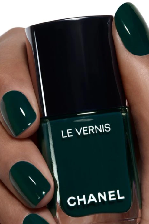 MANIKYR -APLIKIM CHANEL / DIOR - MANICURE- APPLYING CHANEL/ DIOR